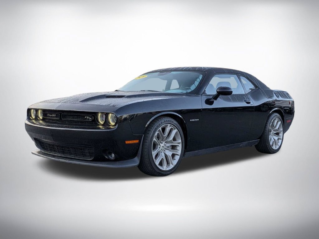 Used 2020 Dodge Challenger R/T RWD image 8