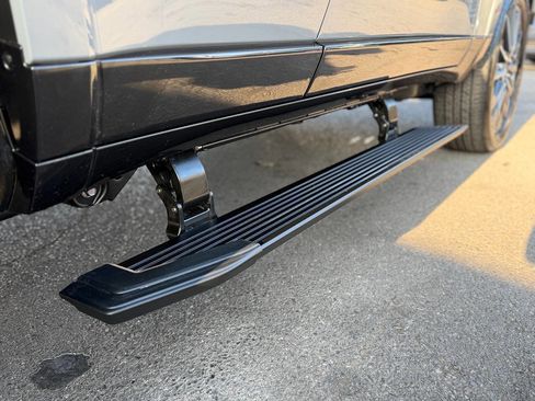 Used 2025 Lexus GX 550 image 50