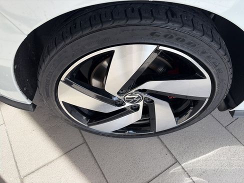 Used 2023 Volkswagen GTI SE image 14