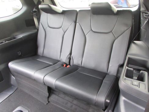 New 2025 Lexus TX 500h AWD image 16