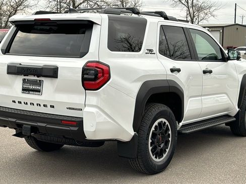 New 2026 Toyota 4Runner TRD Off-Road Premium image 9