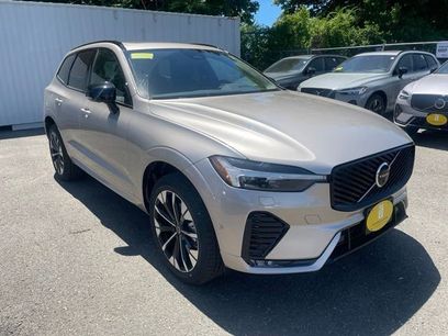 New 2026 Volvo XC60 B5 Plus w/ Protection Package Premier