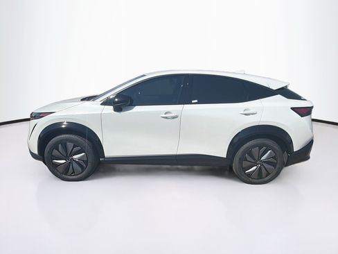 Used 2024 Nissan Ariya AWD image 4