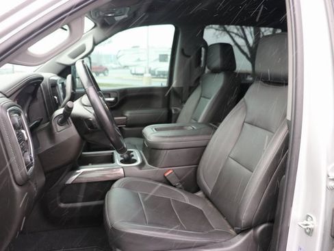 Used 2022 Chevrolet Silverado 3500 LTZ w/ LTZ Convenience Package image 18