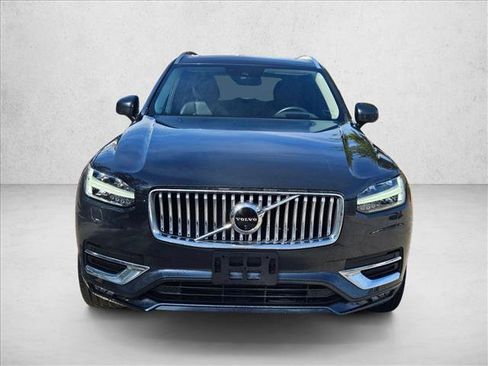 Used 2021 Volvo XC90 T6 Inscription image 2
