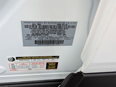 New 2026 Nissan Kicks SR w/ Cold Weather Package image 24