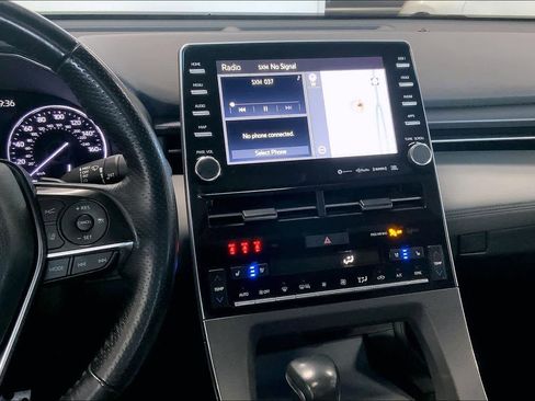 Used 2020 Toyota Avalon Touring w/ Advanced Safety Package image 13