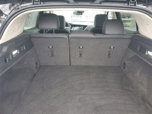 Used 2022 Buick Envision Preferred image 7