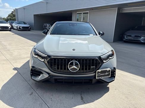 Used 2026 Mercedes-Benz E 53 AMG e 4MATIC Sedan image 2