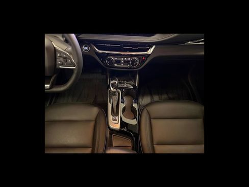 Used 2025 Buick Envista Sport Touring w/ Convenience I Package FWD image 16