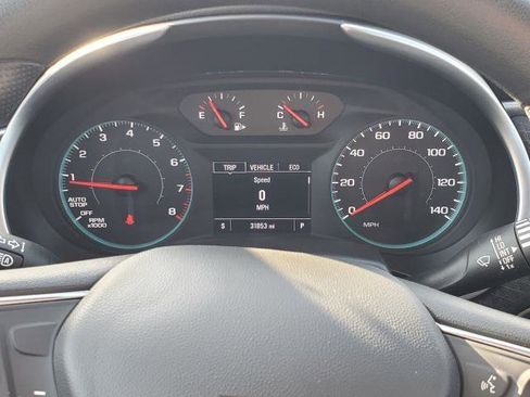 Used 2025 Chevrolet Malibu LT image 11