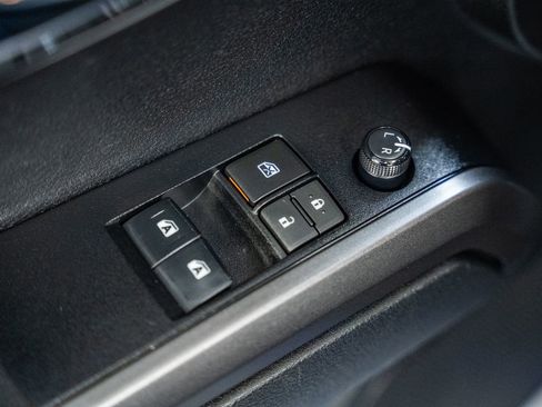 Used 2022 Toyota Tacoma TRD Sport image 43