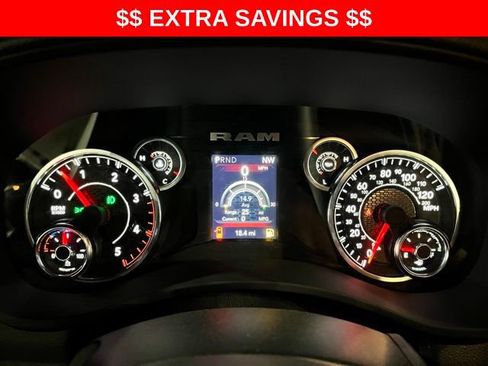 New 2024 RAM 3500 Tradesman image 27