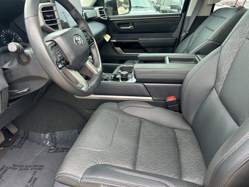 Used 2023 Toyota Tundra Limited w/ Power Package RWD image 11