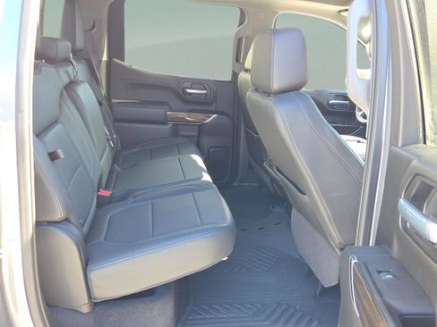 Used 2021 Chevrolet Silverado 1500 LT Trail Boss w/ Convenience Package II image 29