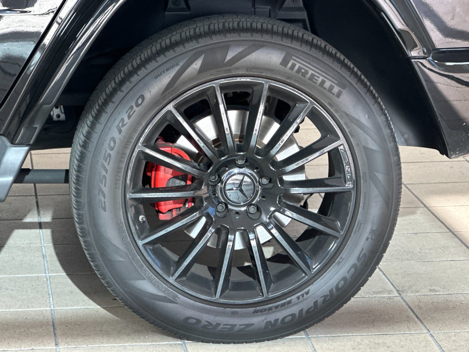 Used 2022 Mercedes-Benz G 550 w/ Exclusive Interior Package image 25