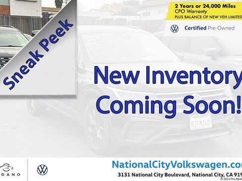 Certified 2022 Volkswagen Tiguan SE image 1
