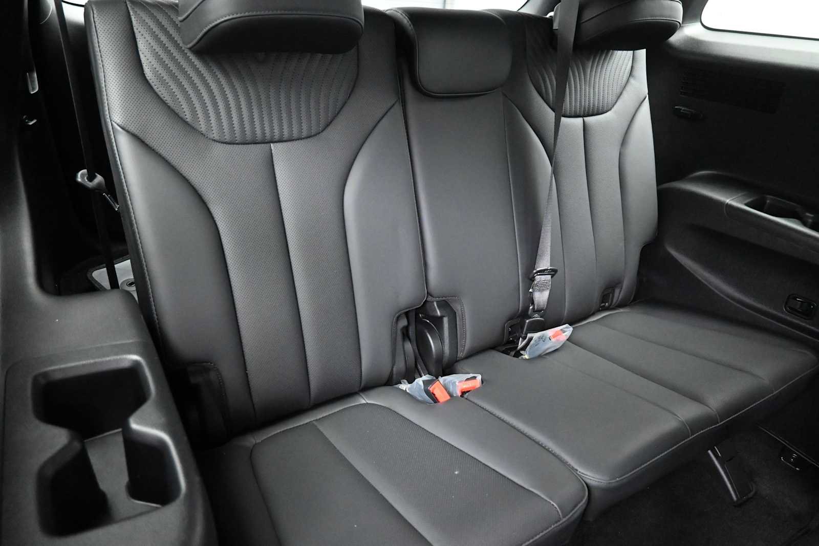 Used 2024 Hyundai Palisade Calligraphy AWD/4WD image 25