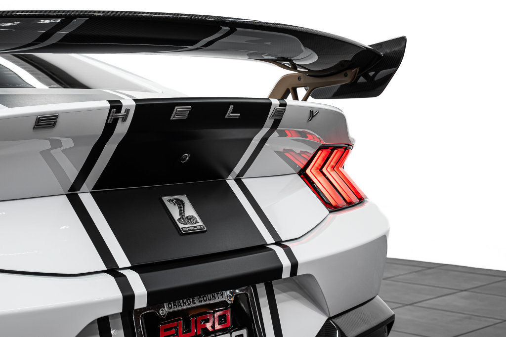 Used 2025 Ford Mustang GT Premium w/ GT Performance Package RWD image 27