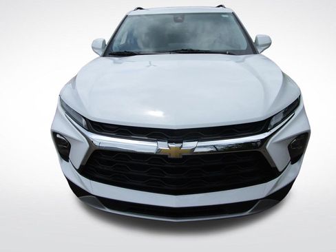 Used 2024 Chevrolet Blazer LT w/ Convenience Package FWD image 5