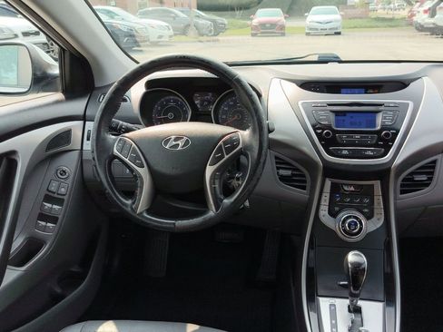 Used 2013 Hyundai Elantra Limited image 17