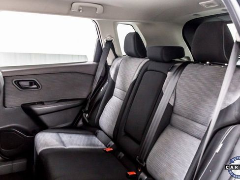 Used 2021 Nissan Rogue S image 30