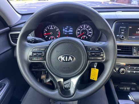 Used 2016 Kia Optima LX w/ Option Group 014 FWD image 19