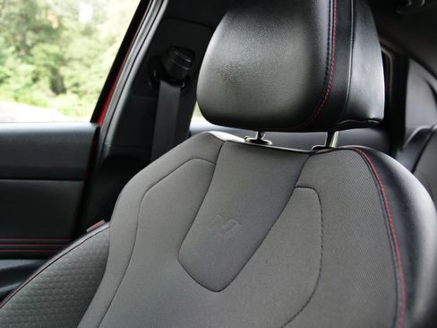 Used 2021 Hyundai Elantra N Line FWD image 35