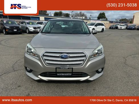 Used 2016 Subaru Legacy 3.6R Limited image 3