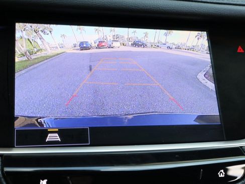 Certified 2025 Cadillac XT5 Premium Luxury image 25