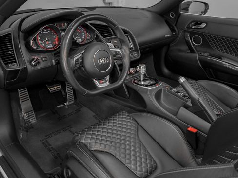 Used 2015 Audi R8 V10 AWD/4WD image 39