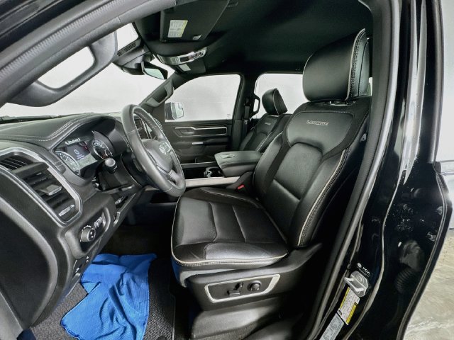Used 2023 RAM 1500 Laramie AWD/4WD image 23
