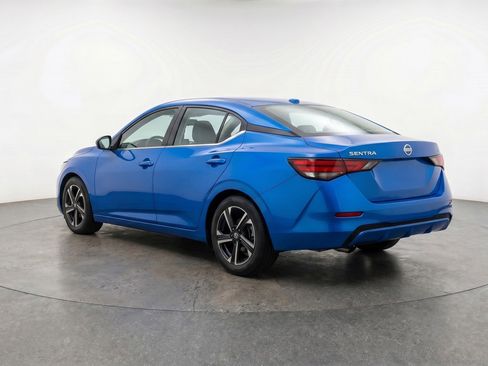 Used 2025 Nissan Sentra SV FWD image 6