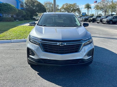 Certified 2024 Chevrolet Equinox LS w/ LS Convenience Package image 2