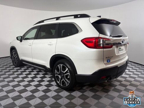 Used 2025 Subaru Ascent Limited AWD/4WD image 12