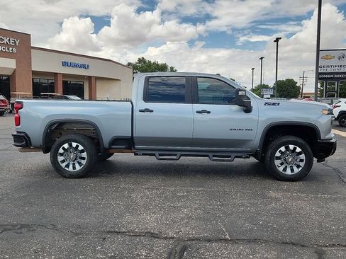Used 2024 Chevrolet Silverado 2500 Custom w/ Custom Value Package AWD/4WD image 5