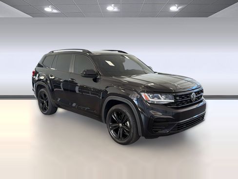 Used 2023 Volkswagen Atlas SEL R-Line AWD/4WD image 7