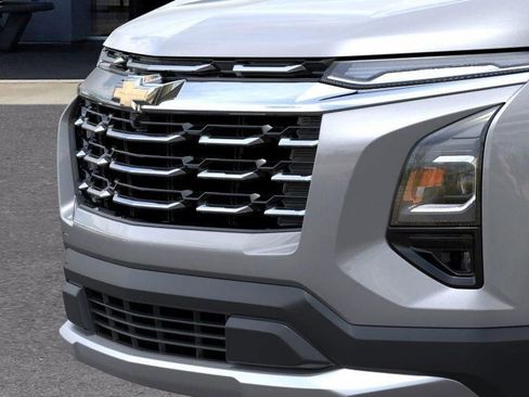 New 2026 Chevrolet Equinox LT w/ Safety and Technology Package image 13
