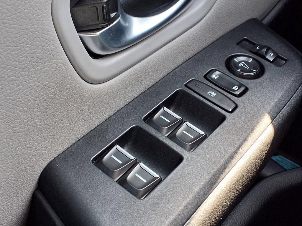 Certified 2023 Honda Pilot EX-L image 19