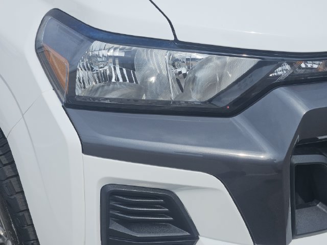 Used 2024 Chevrolet Colorado LT w/ LT Convenience Package II RWD image 9
