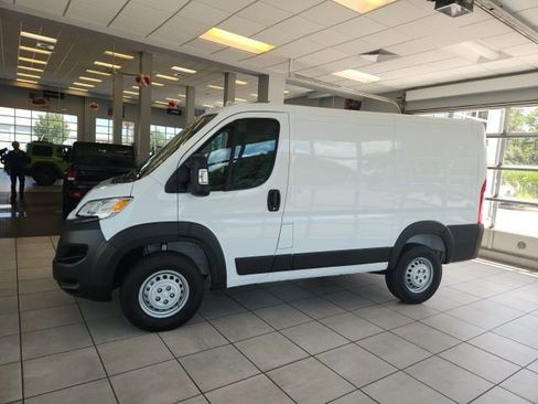 New 2025 RAM ProMaster 1500 w/ Convenience Group FWD image 38