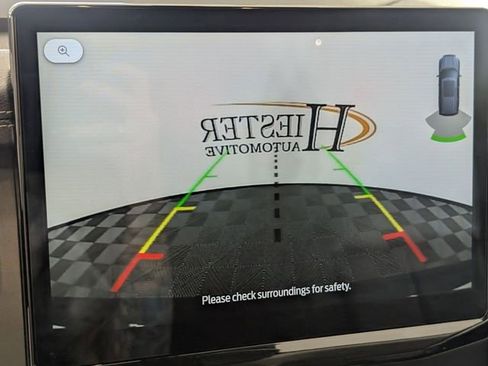 Used 2024 Ford Expedition Max XLT image 22