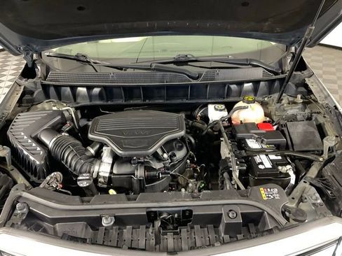 Used 2018 Cadillac XT5 Luxury w/ Driver Awareness Package image 36