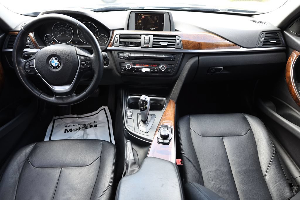 Used 2015 BMW 328i Sedan RWD image 18
