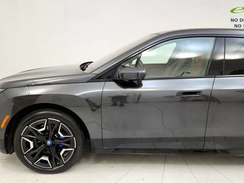Used 2024 BMW iX xDrive50 w/ Sport Package AWD/4WD image 23