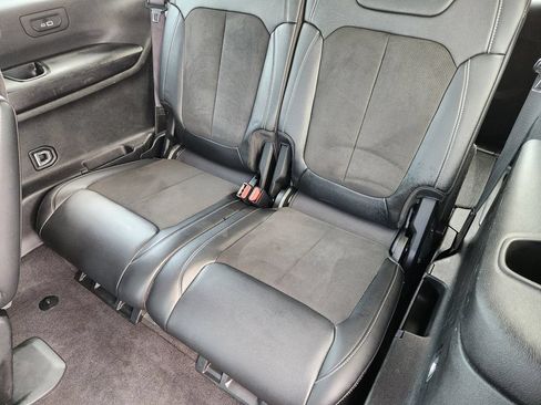 Used 2021 Jeep Grand Cherokee L Laredo RWD image 30