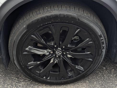 Certified 2025 MAZDA CX-90 Plug-In Hybrid w/Premium Sport image 7