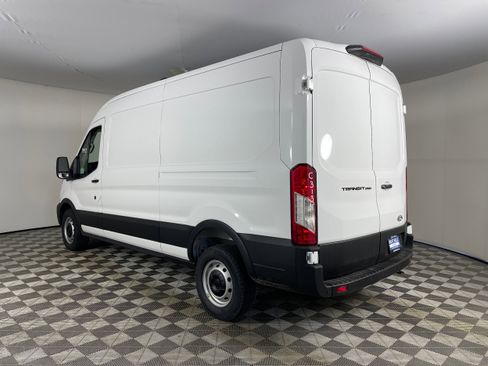 New 2026 Ford Transit 250 148 Medium Roof image 5