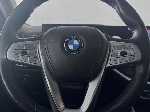 Used 2023 BMW X7 xDrive40i image 16