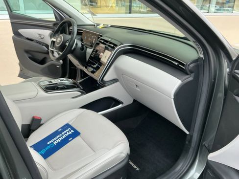 Certified 2023 Hyundai Tucson Limited image 16